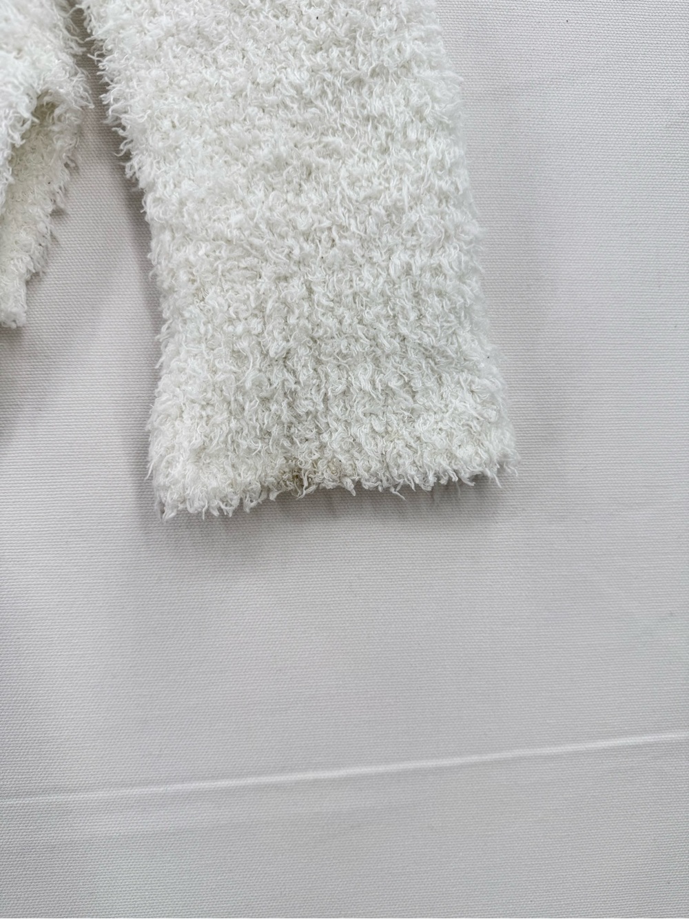 POL White Fuzzy Hooded Sweater Women’s Cozy Pullover Long Sleeve Boho Y2K - Picture 10 of 12